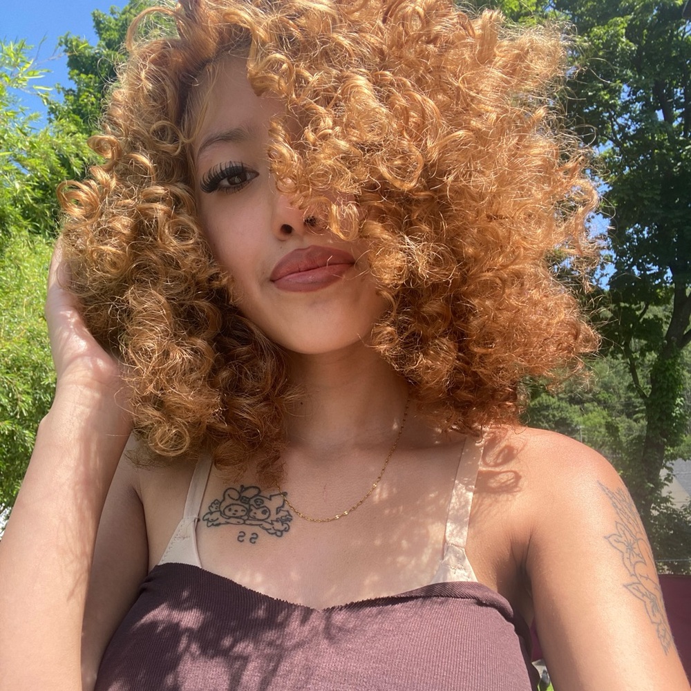 Meet your Posher, Stephanie